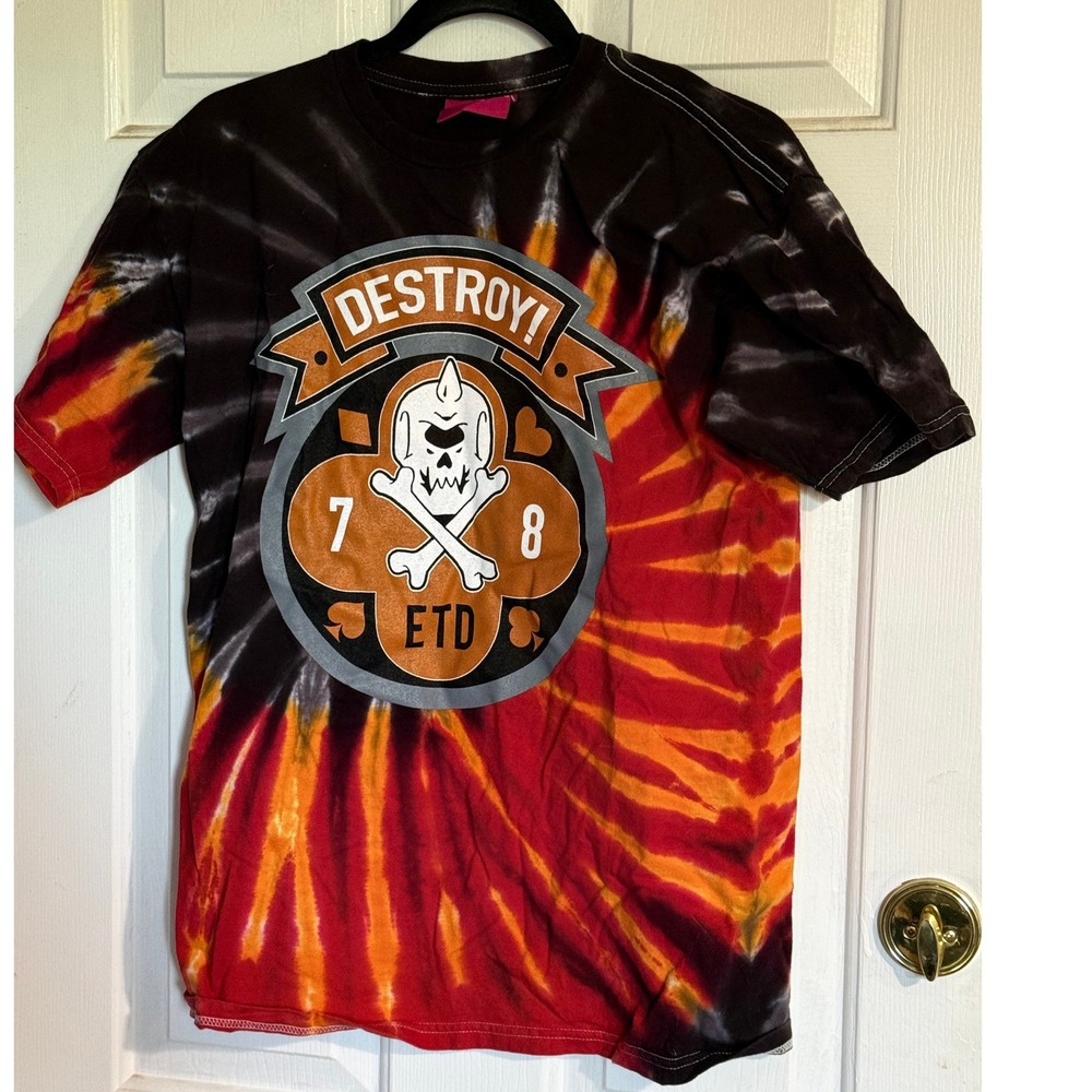 Mishka MNWKA 100% cotton mens M tye dye t shirt Death 78 skull bones